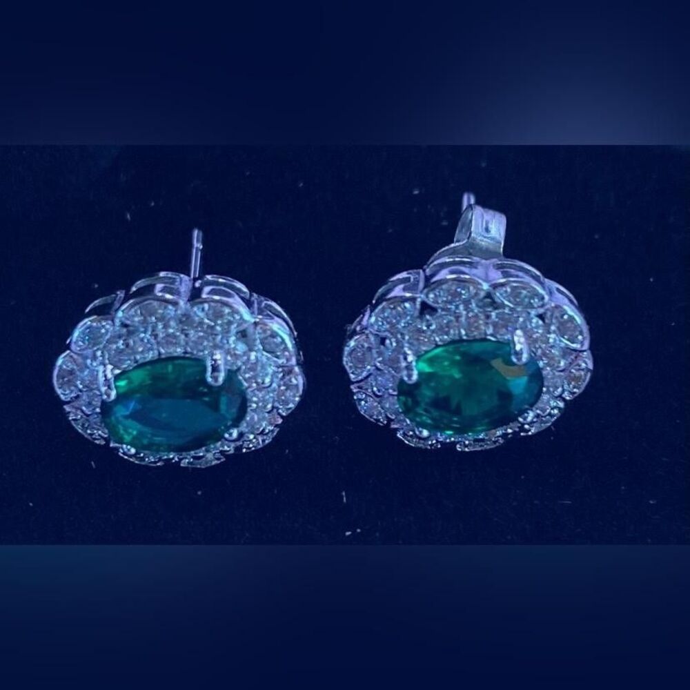 Emerald Green Halo Stud Earrings Silver Tone Crystal Women's
